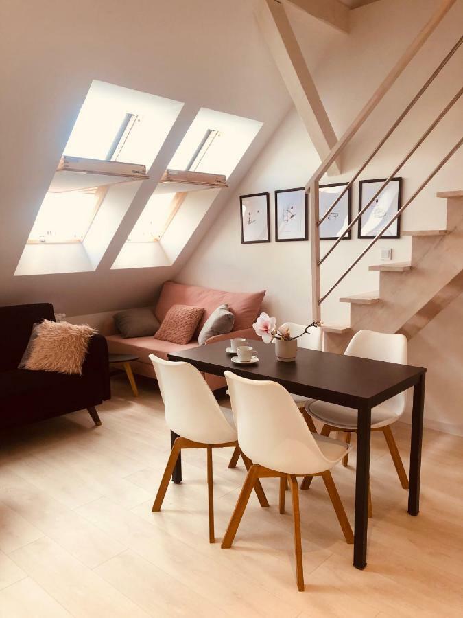 444 No.1 Apartment